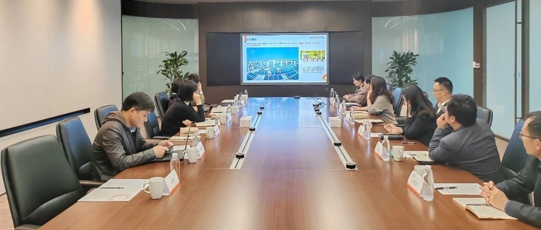  上海交大国家电投智慧能源创新学院一行莅临银河集团科技交流研讨